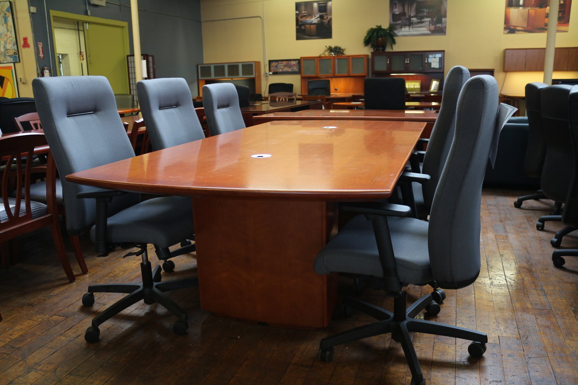 New Peartree ‘Sienna’ Cherry 8′ x 4′ Conference Table