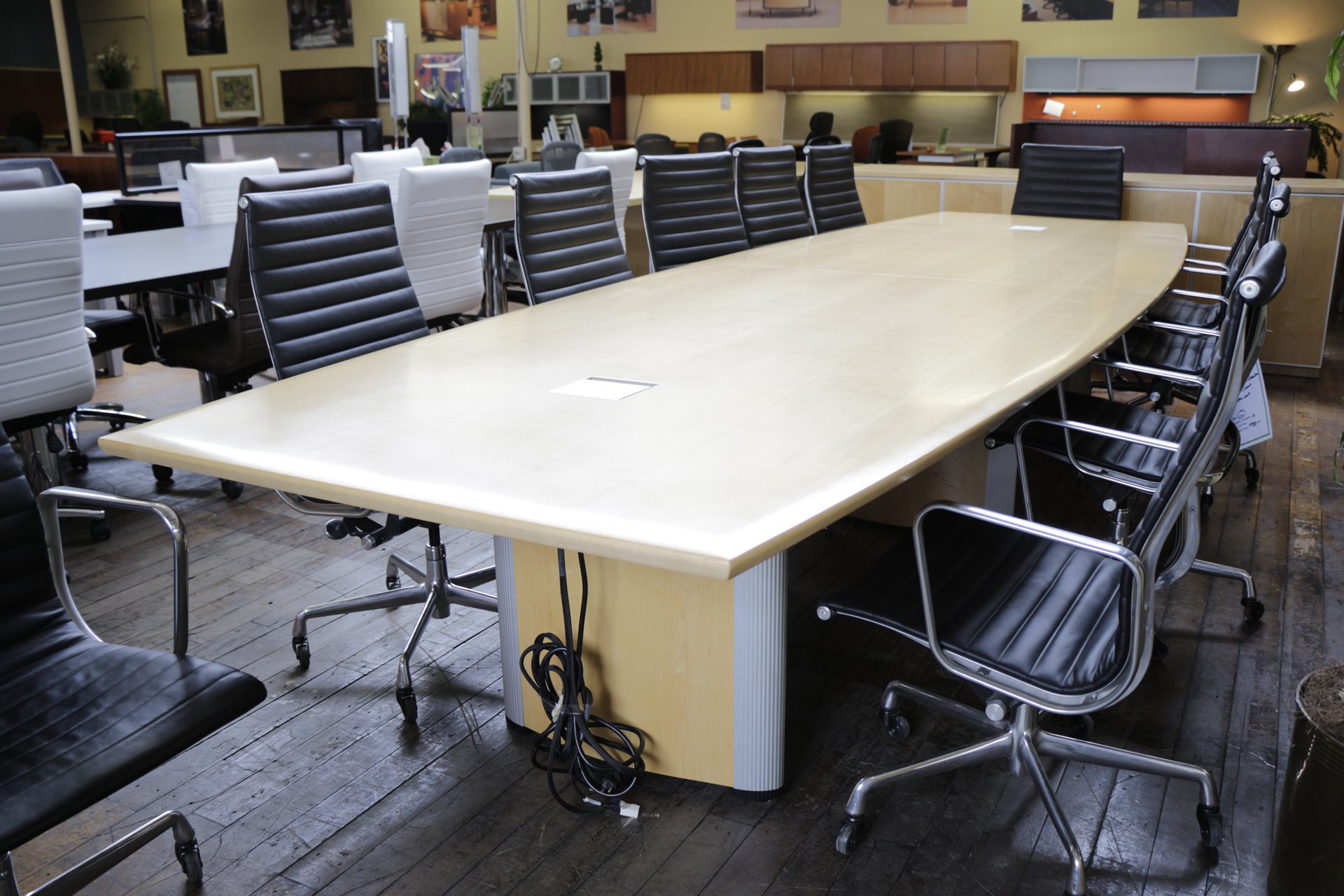 Nienkamper Vox 14′ Maple Boat Shaped Conference Table with Power & Data Forums