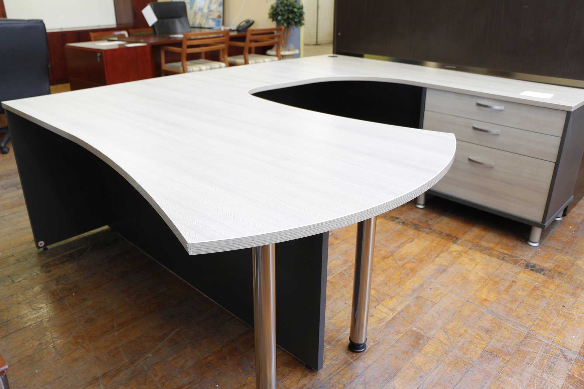 Laminate Executive U-Shape Desk