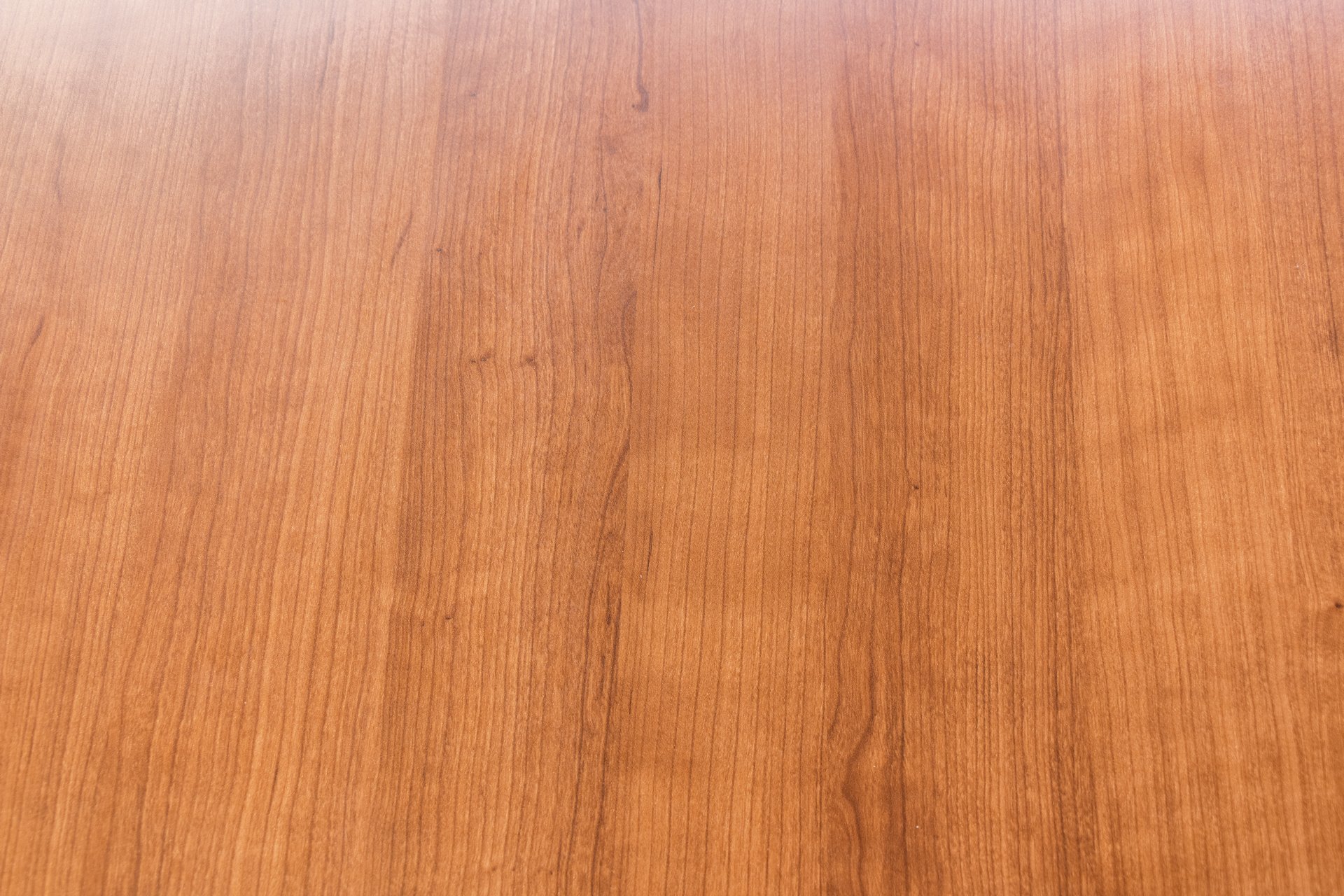 peartreeofficefurniture_peartreeofficefurniture_peartreeofficefurniture_nienkamper-vox-8-x-3-5-cherry-laminate-tapered-edge-conference-table-7.jpg