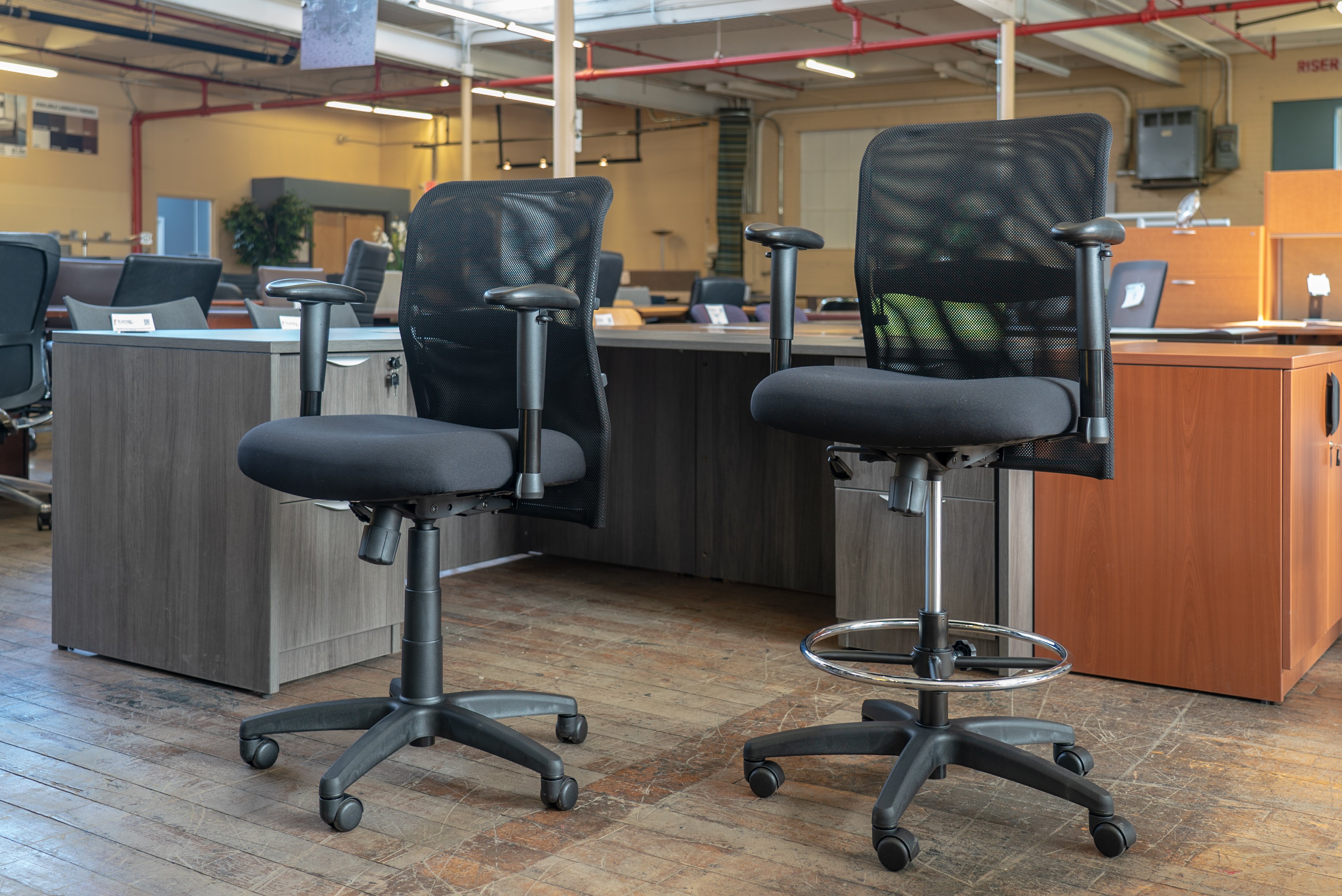 peartree-office-action-720-mesh-back-task-chairs
