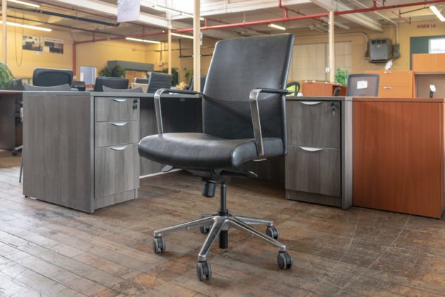 Keilhauer Vanilla Mid-Back Leather Conference Chairs