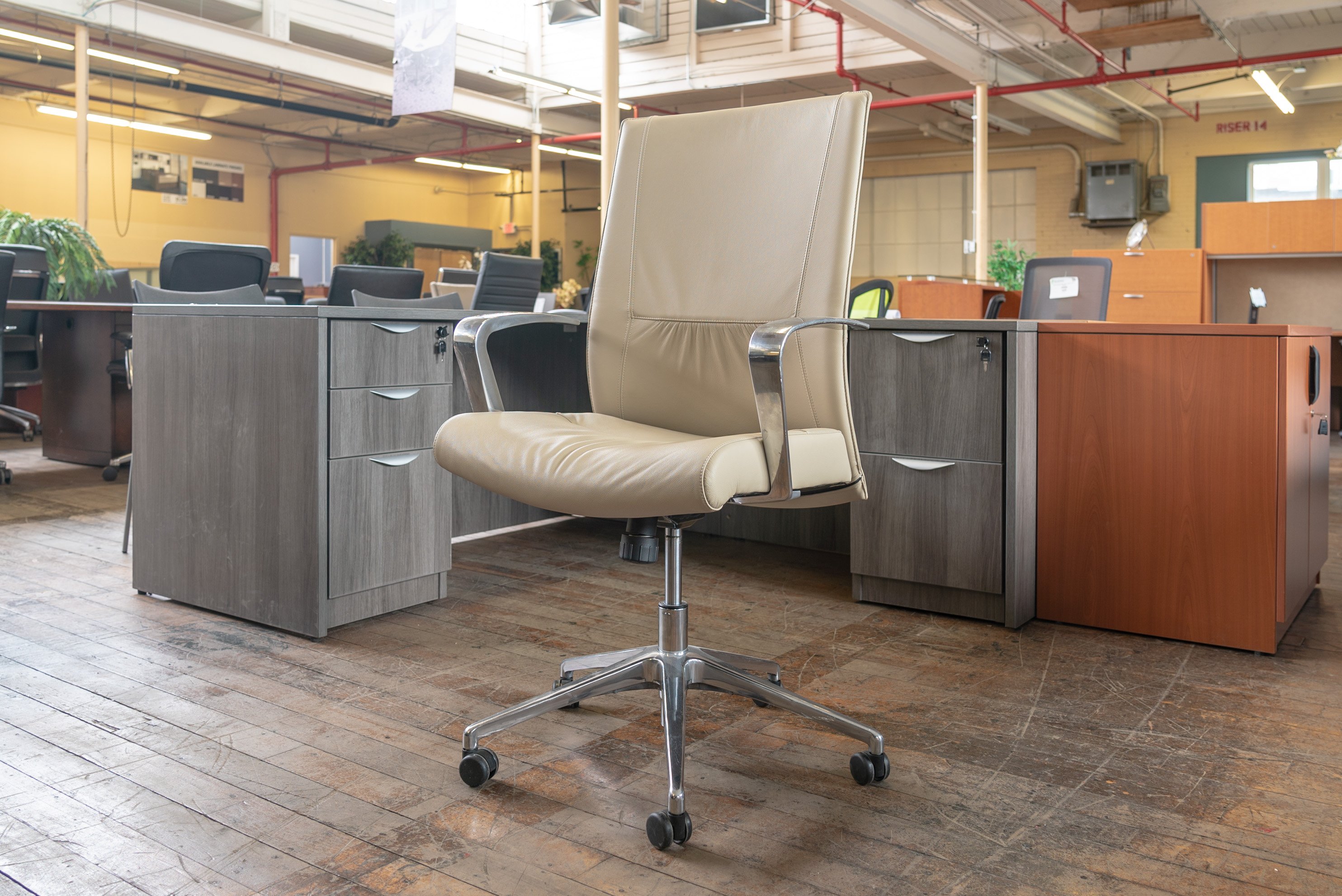 stylex-insight-decora-mid-back-leather-executive-chairs-pebble