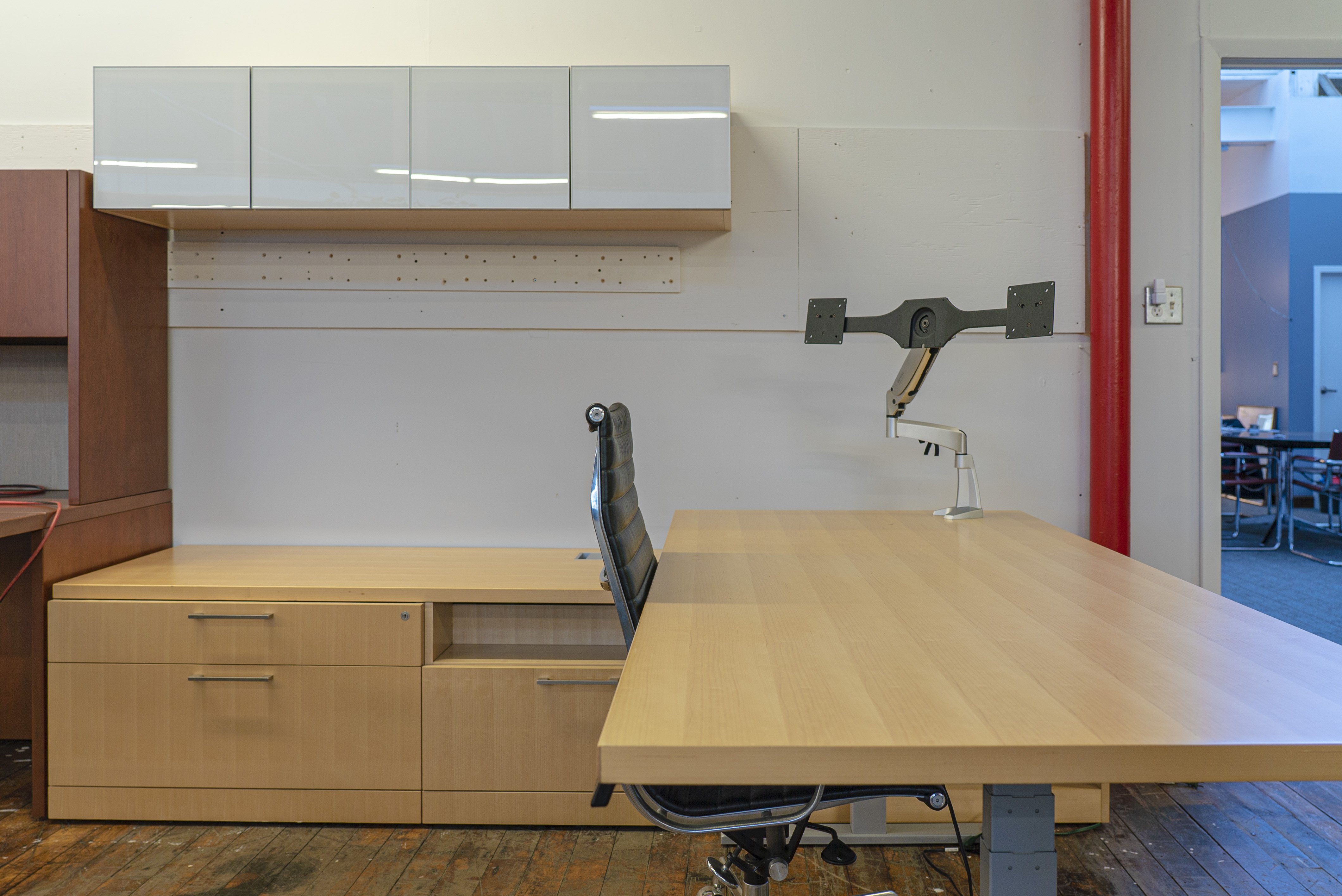 steelcase-impact-executive-office-desks