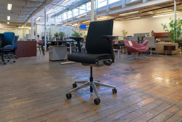 Steelcase Think V1 Task Chairs