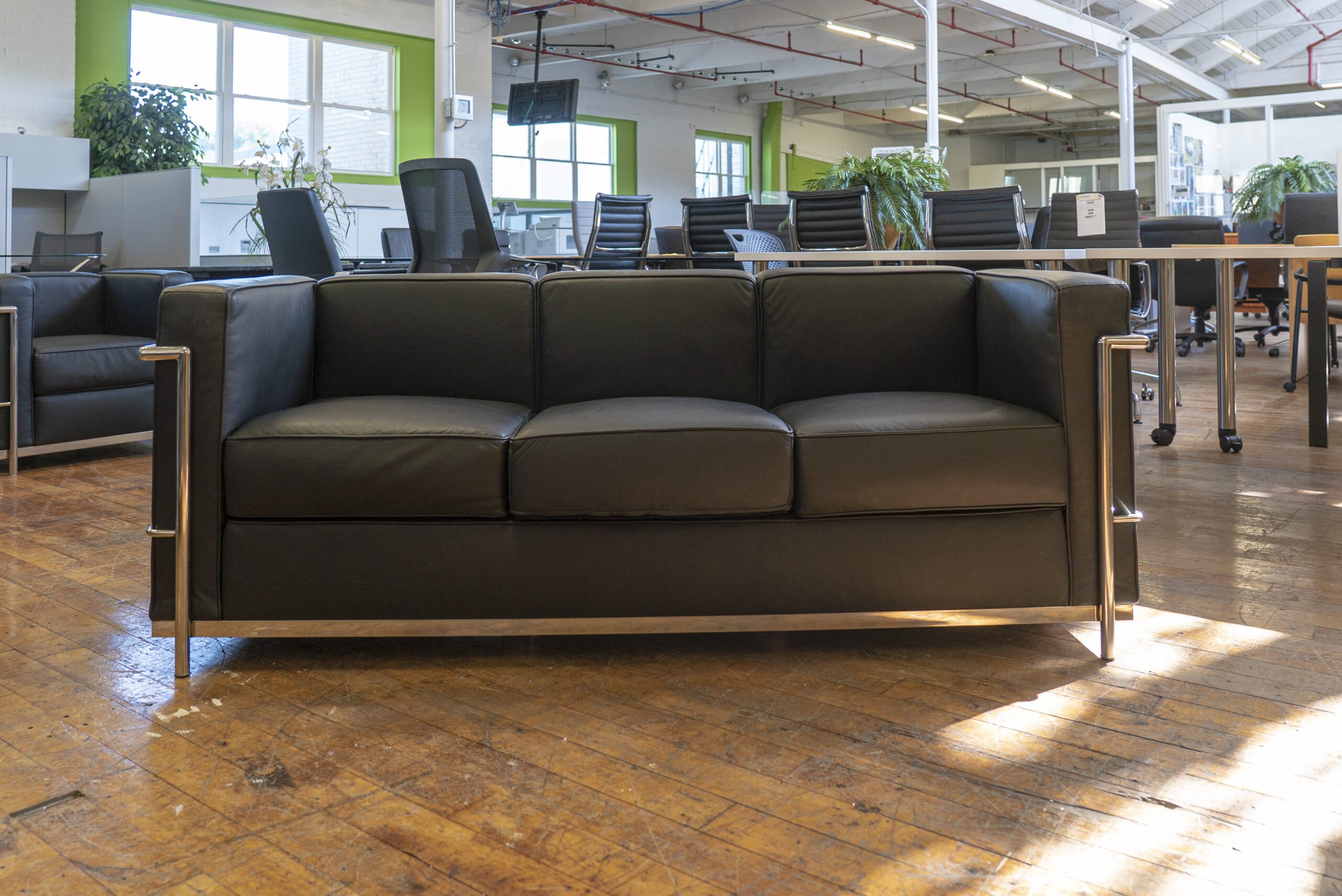 le-corbusier-lc2-style-3-seat-sofa
