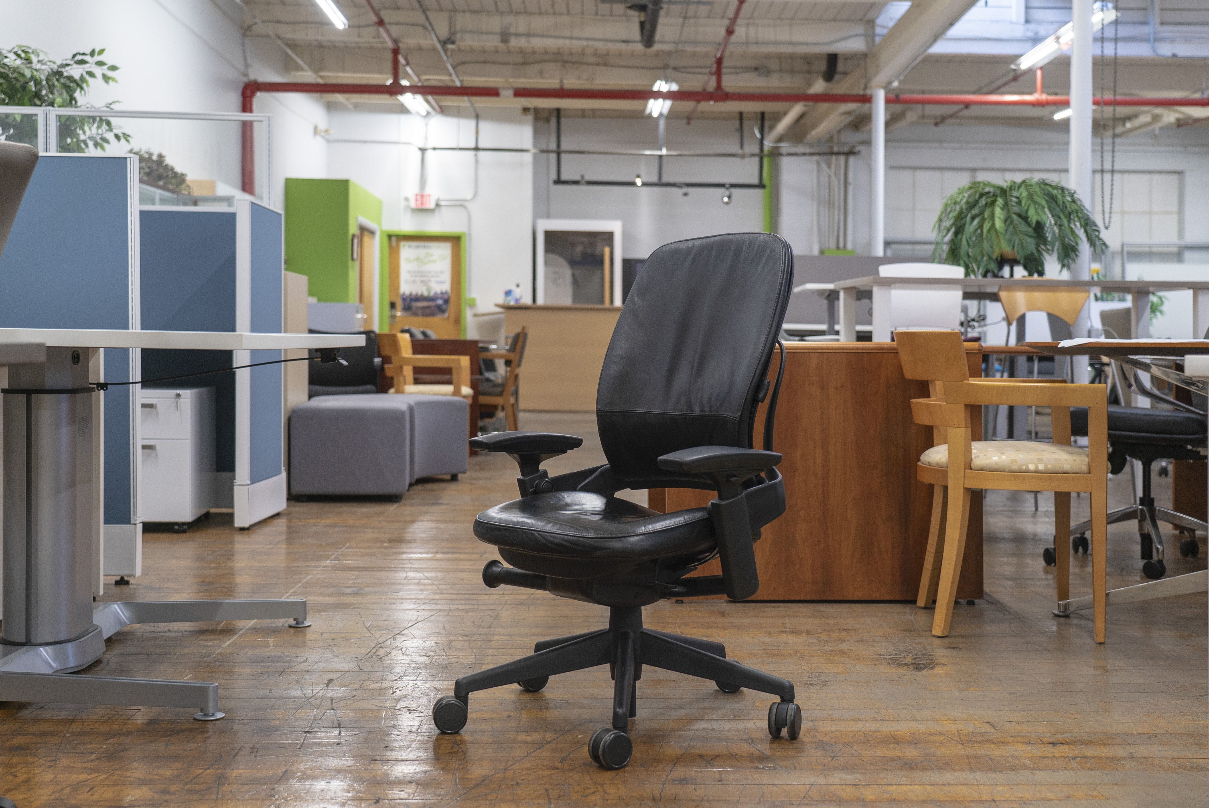 steelcase-leap-v2-leather-task-chairs